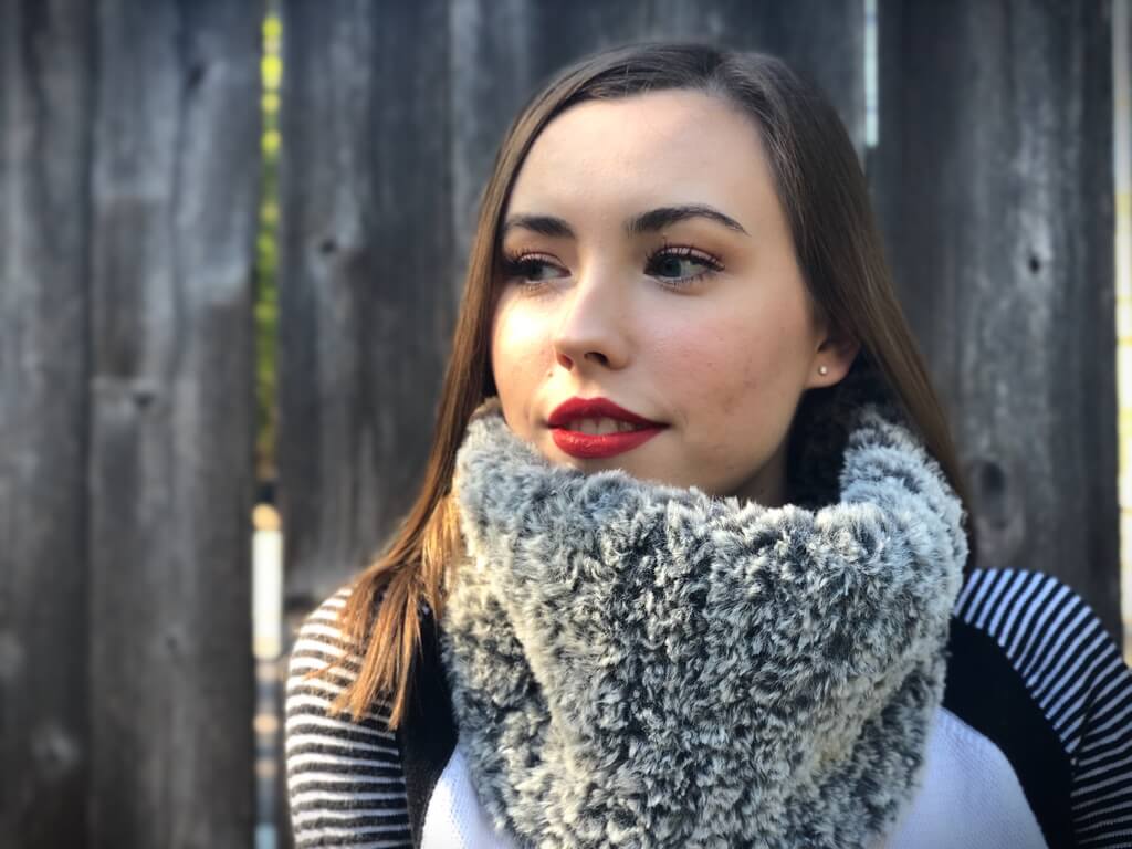 Luxe Faux Fur Cowl (Knit) - All About Ami